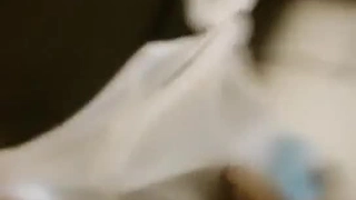 女子保健，漂亮00后研究生，来体验性福服务，极品胴体，娇喘阵阵被无套插入高潮