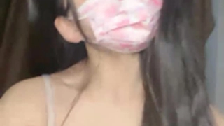 清纯学生妹【调教少女】啪啪的扇耳光，捏奶头，爆菊，看着挺乖巧的妹子，玩得这么开，劲爆推荐