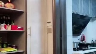 在校大三美女桑X珍与前任男友酒店各种姿势啪啪自拍视频流出