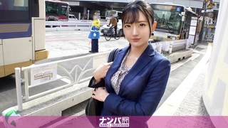任意排班来约炮打工仔的店长太太的!